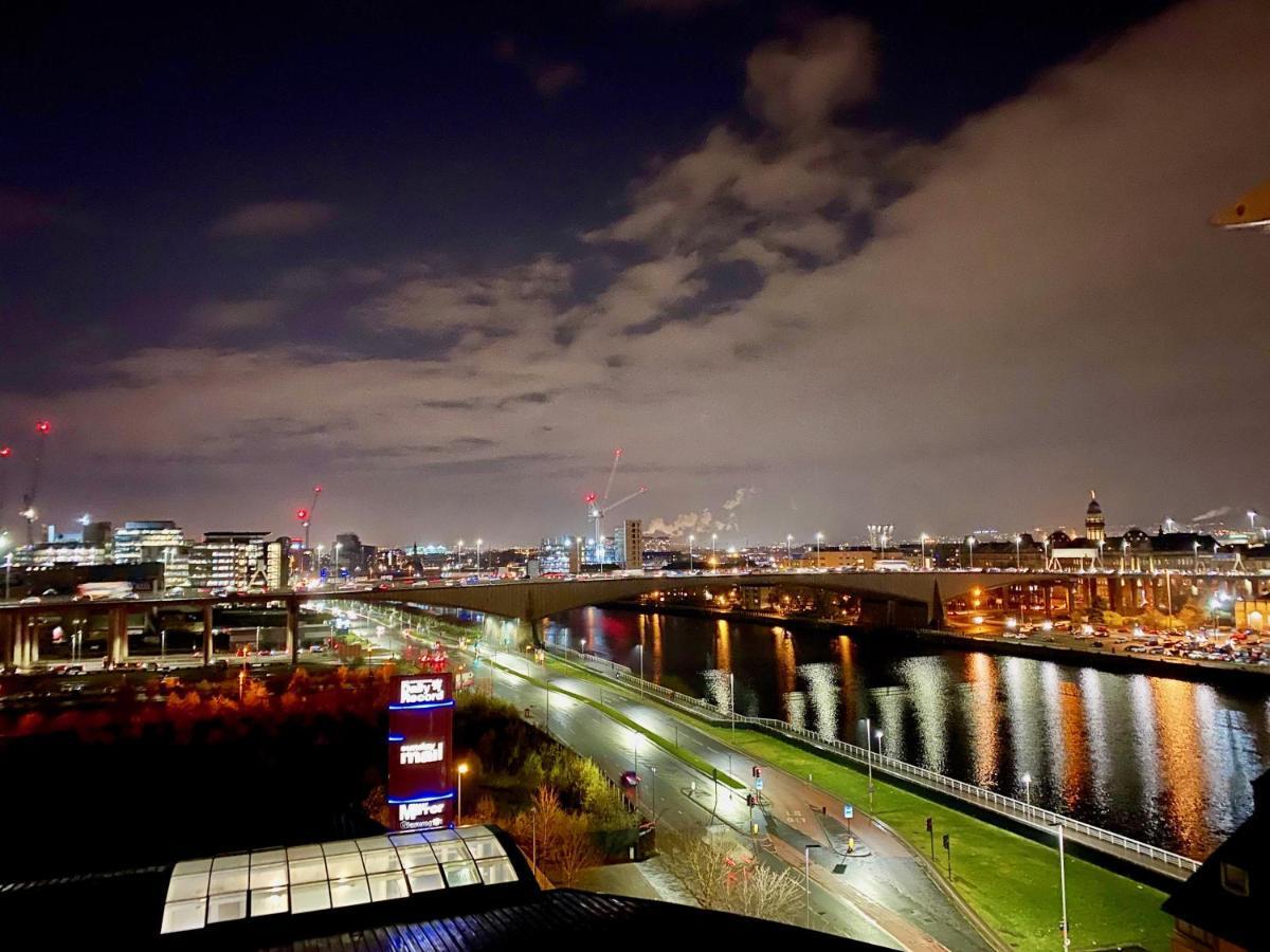 River Heights グラスゴー エクステリア 写真